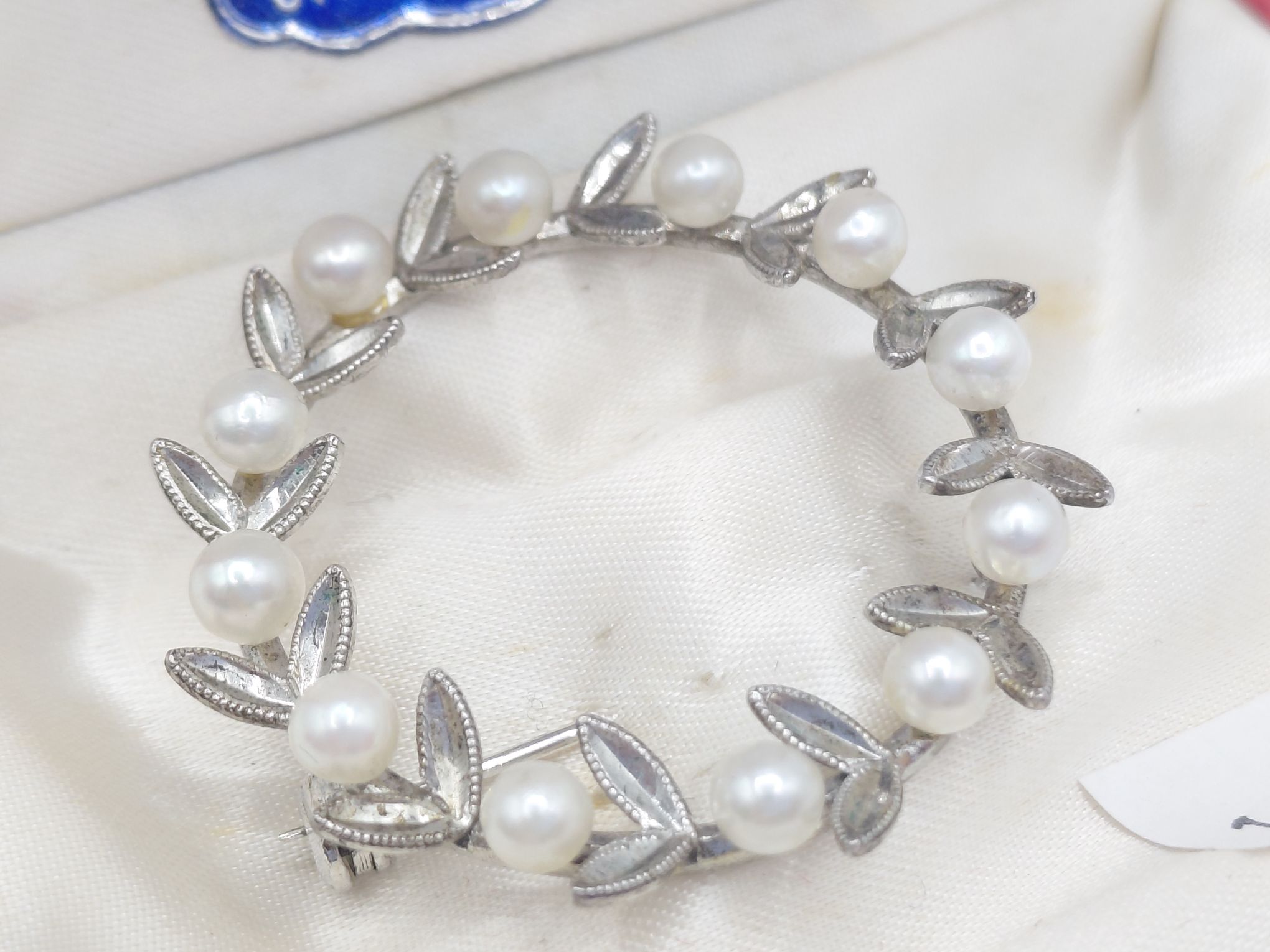 Vintage Sterling Silver Pearl Brooch