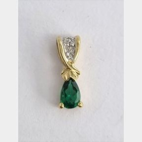 YELLOW GOLD PENDANT WITH PEAR SHAPPED EMERALD - 51543/115