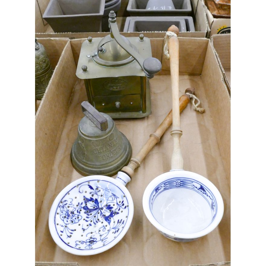 Box Old Coffee Grinder & Kitchenware