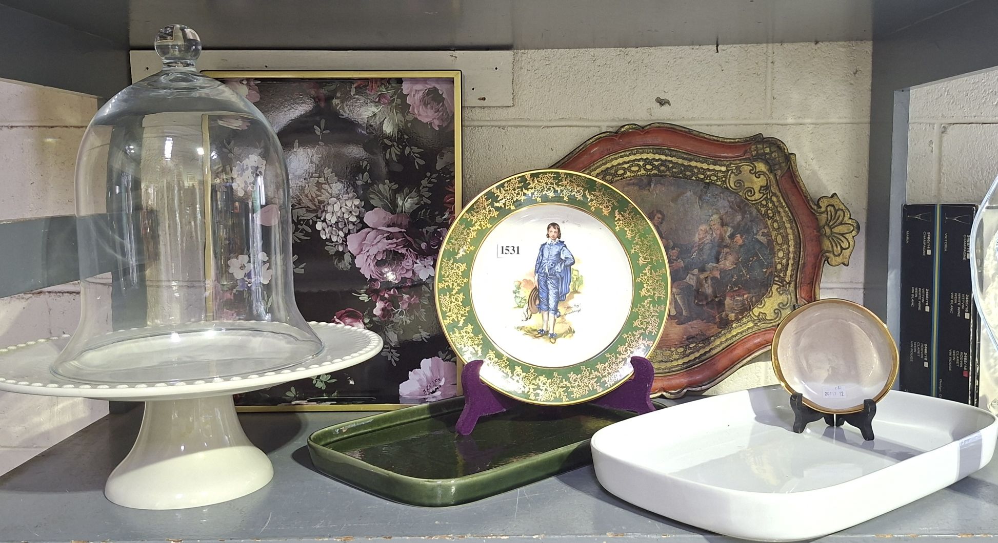 Modern Trays And Ceramics