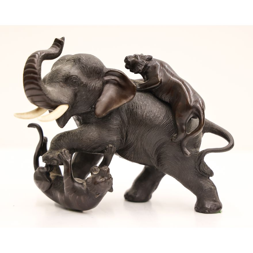 Japanese Seiya Saku Bronze Elephant Okimono