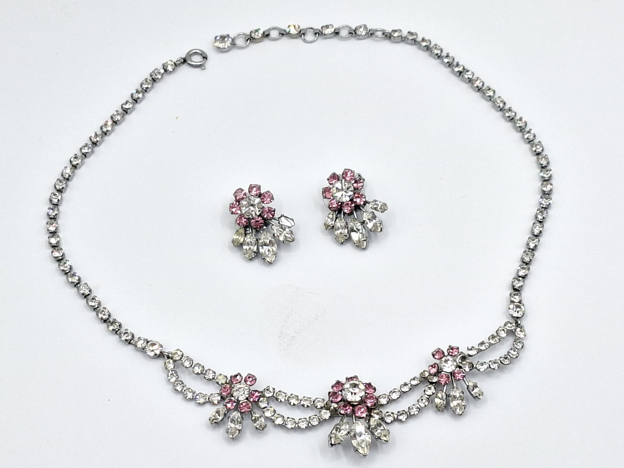 Costume Jewellery Suite