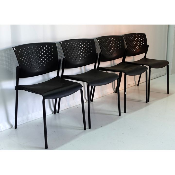 SET OF 4 STACKING CHAIRS