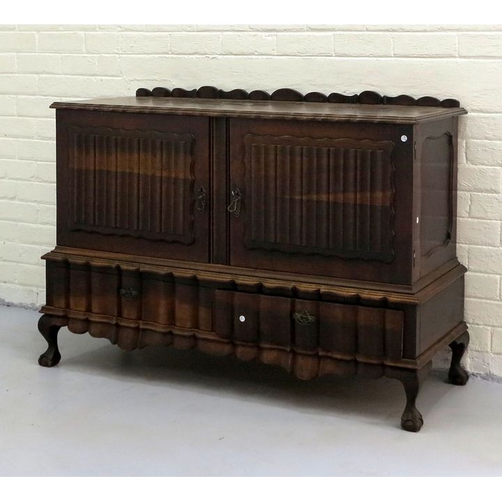 IMBUIA SIDEBOARD