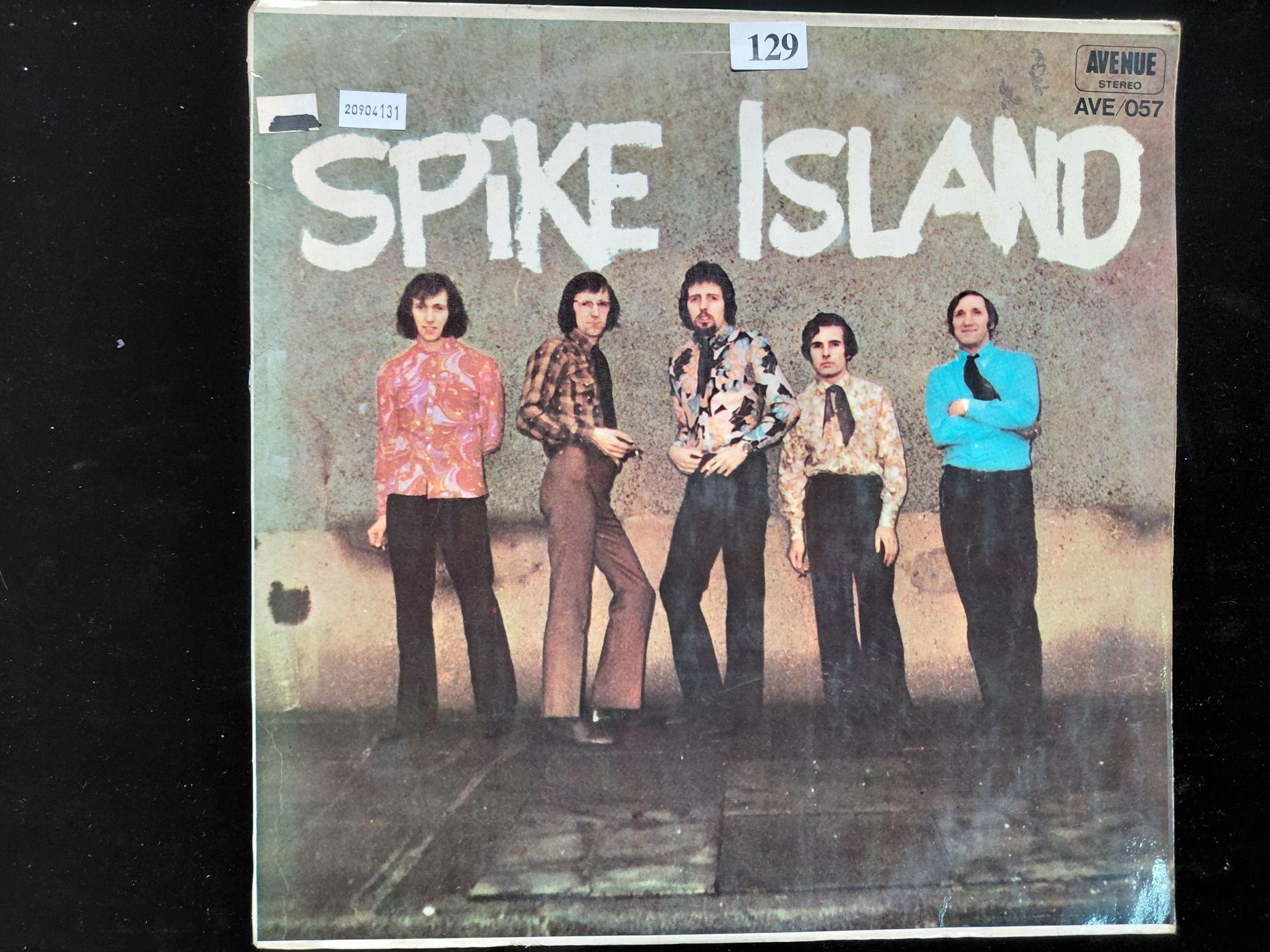129 · SPIKE ISLAND