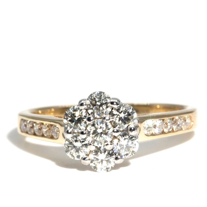 1.00 Carat Diamond Daisy Cluster in 9 Carat Gold