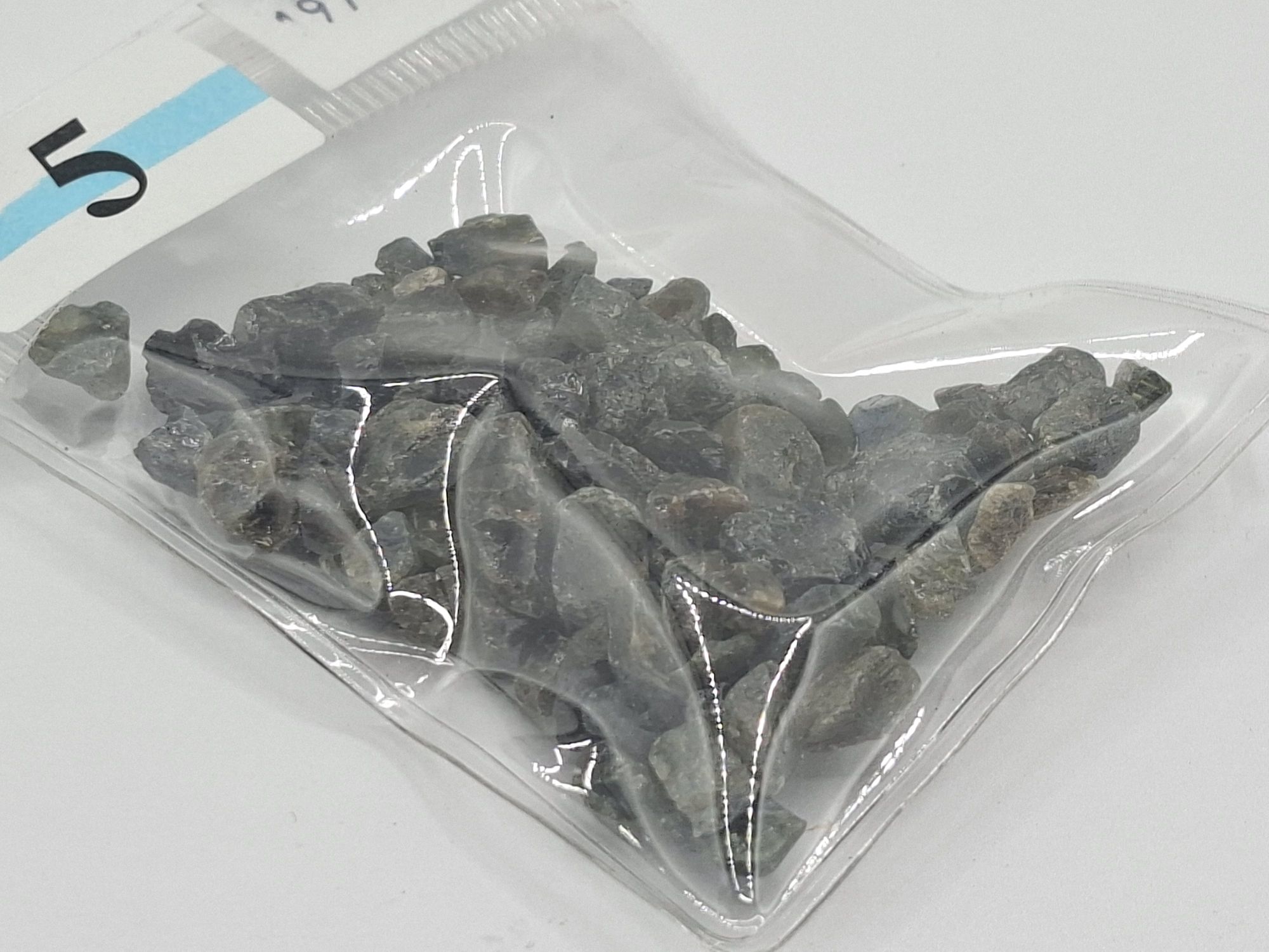 5 · AUSTRALIAN SAPPHIRE GEMSTONE