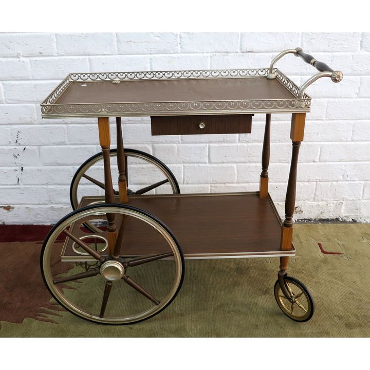 DRINKS TROLLEY