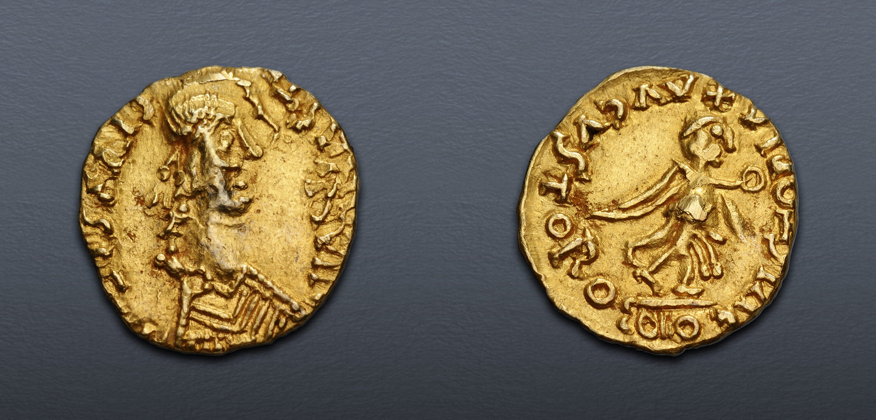 VISIGOTHS, Gaul. Pseudo-Imperial coinage. AV Tremissis (13mm, 1.48 g ...