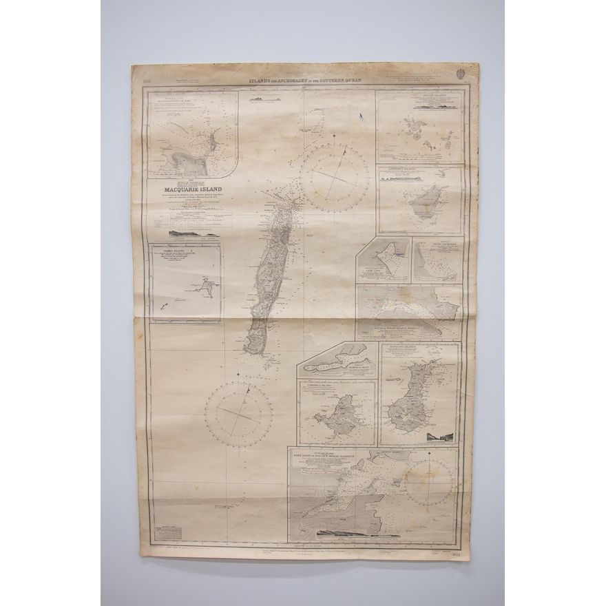 HYDROGRAPHIC MAP - ISLAND AND ANCHORAGES IN THE SOUTHERN OCEAN