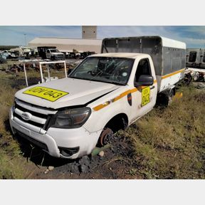 FORD RANGER PERSSONAL CARRIER (NO REG PAPERS, TO BE SOLD AS SCRAP)