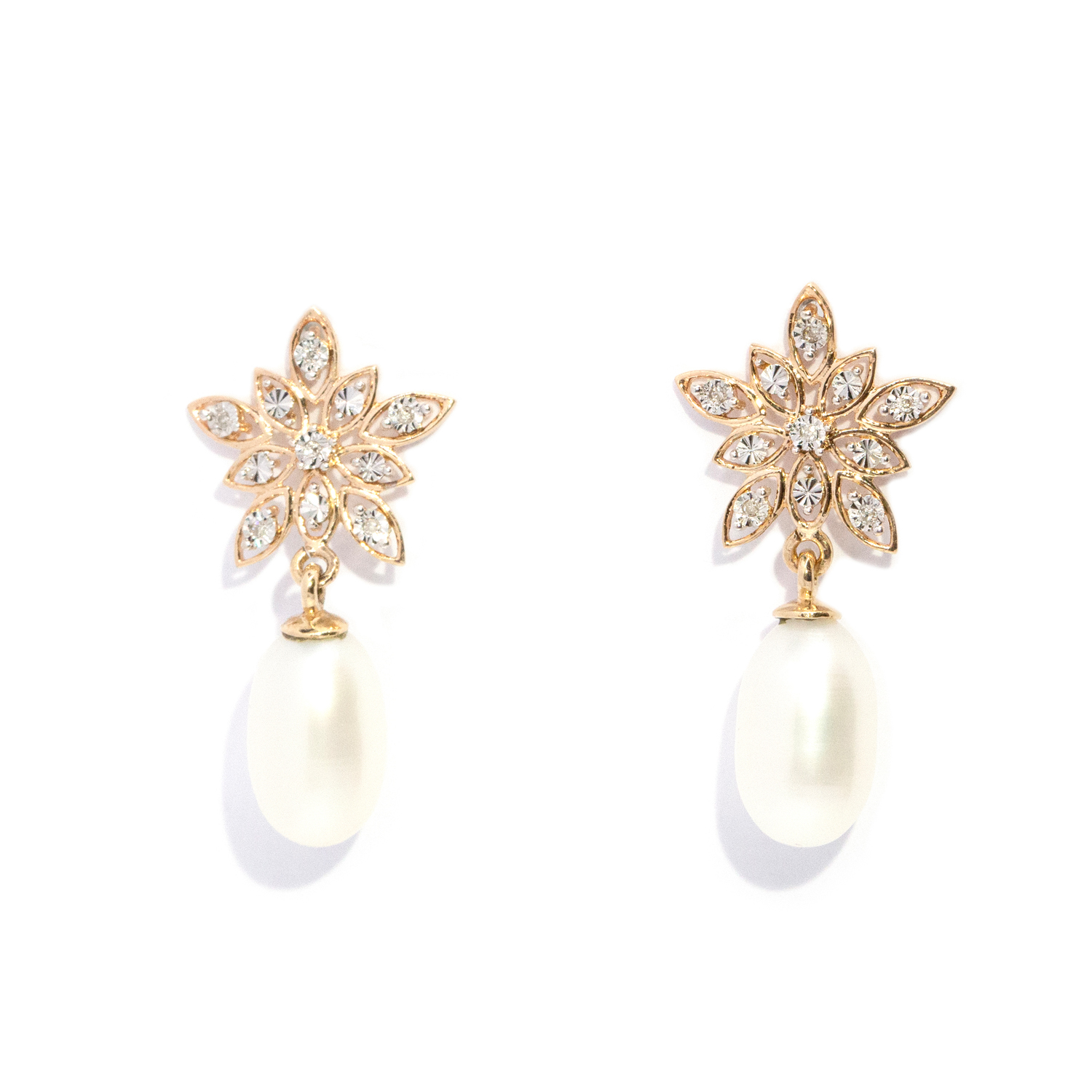 9ct Gold Pearl & Diamond Earrings