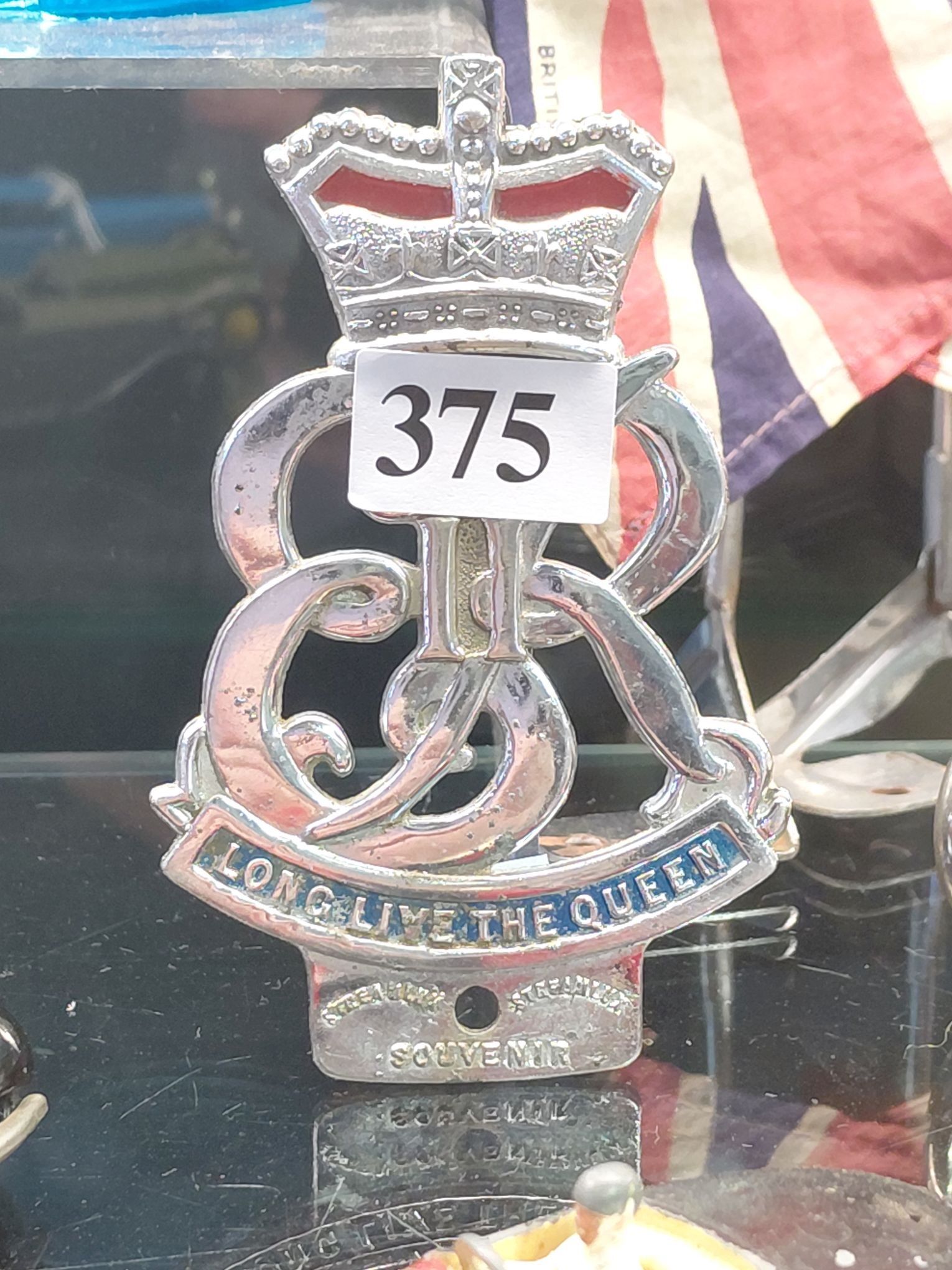 375 · ROYAL VISIT CAR BADGE AND DIGNITARY FLAGS