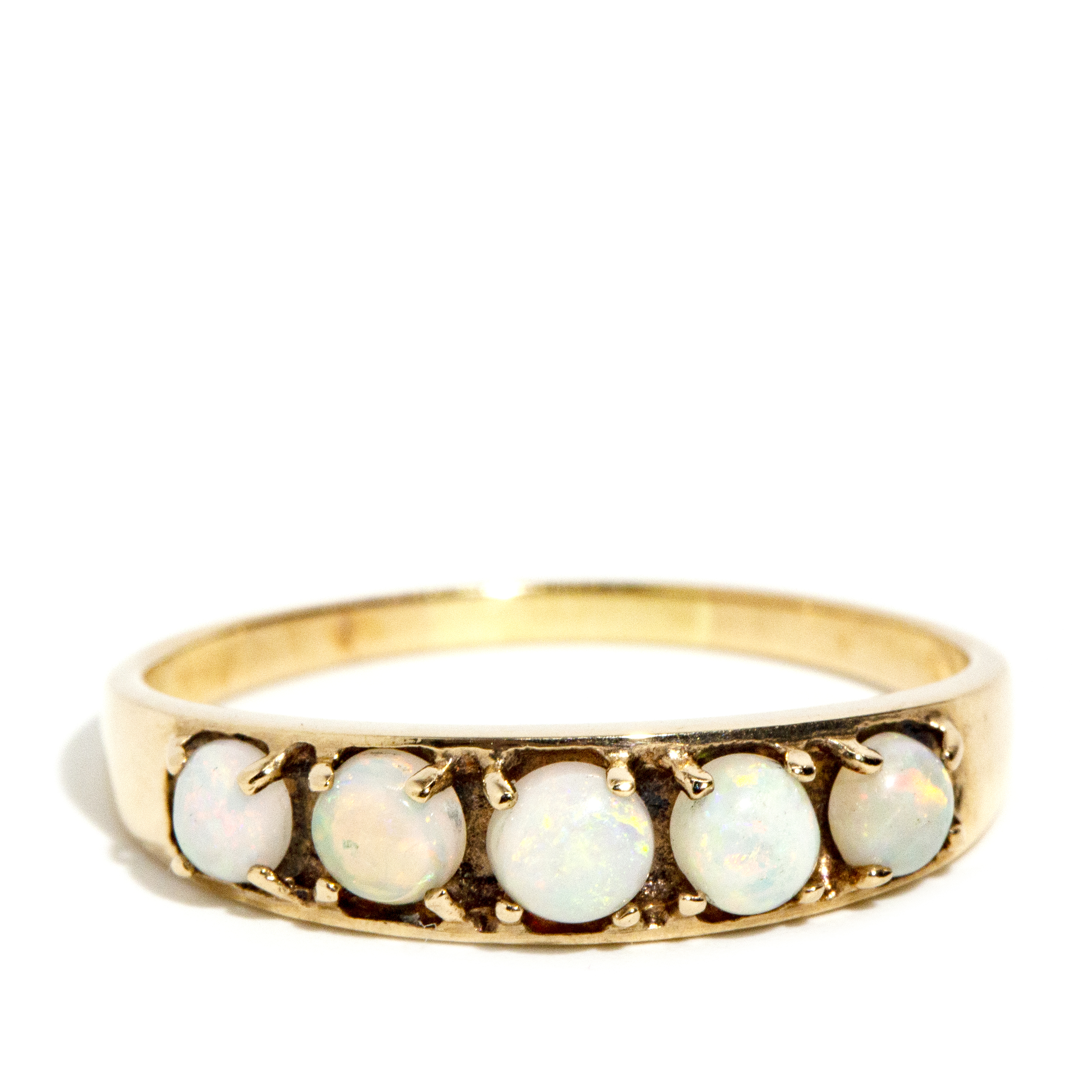 2 · 9 Carat Opal Ring