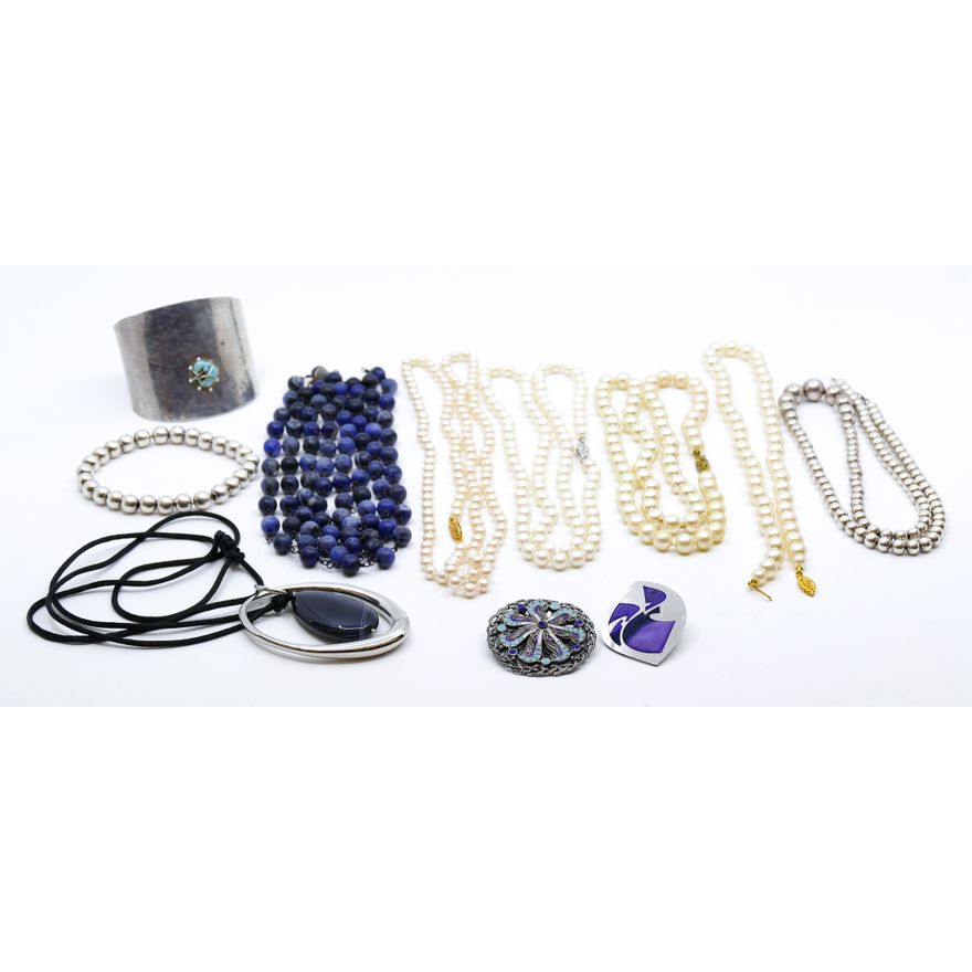 Box Misc. Modern Jewelry