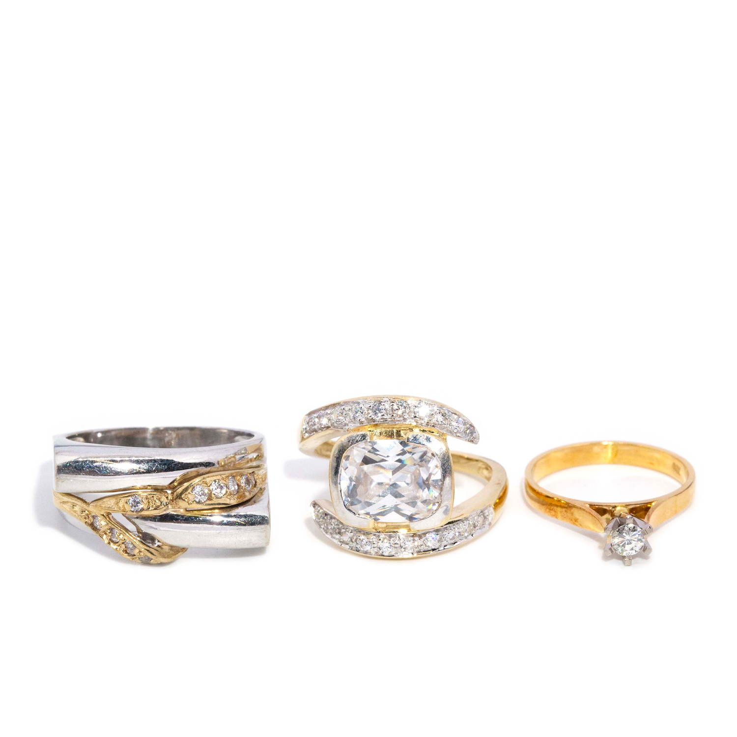 Three Gold Rings 18ct 14ct 9ct