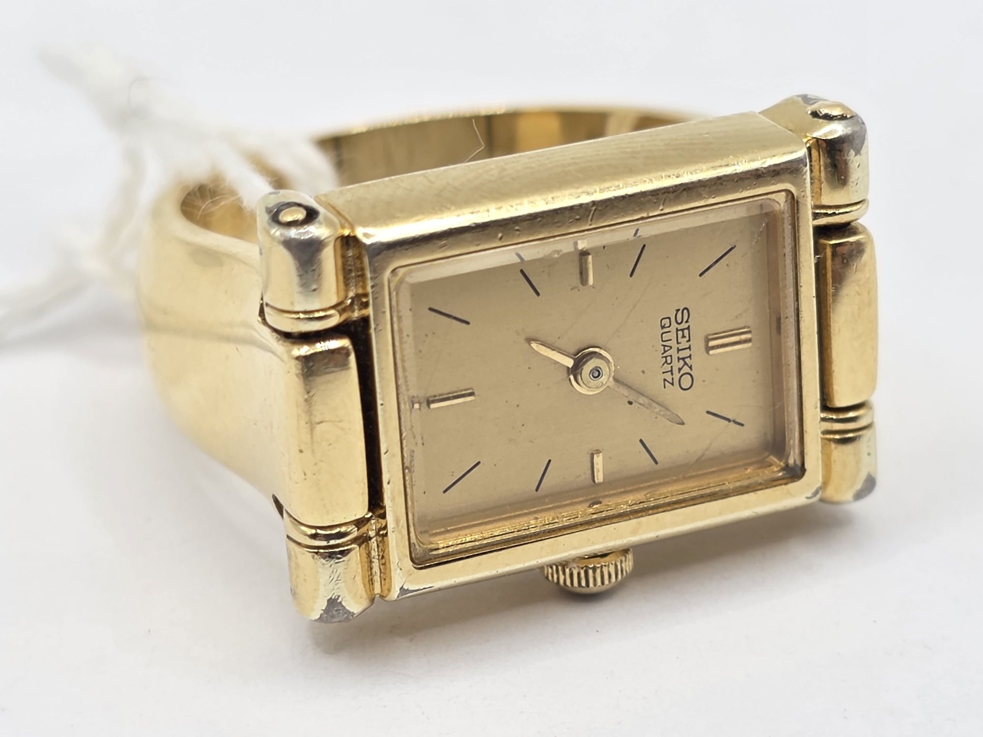 303 · 18CT GOLD WATCH RING
