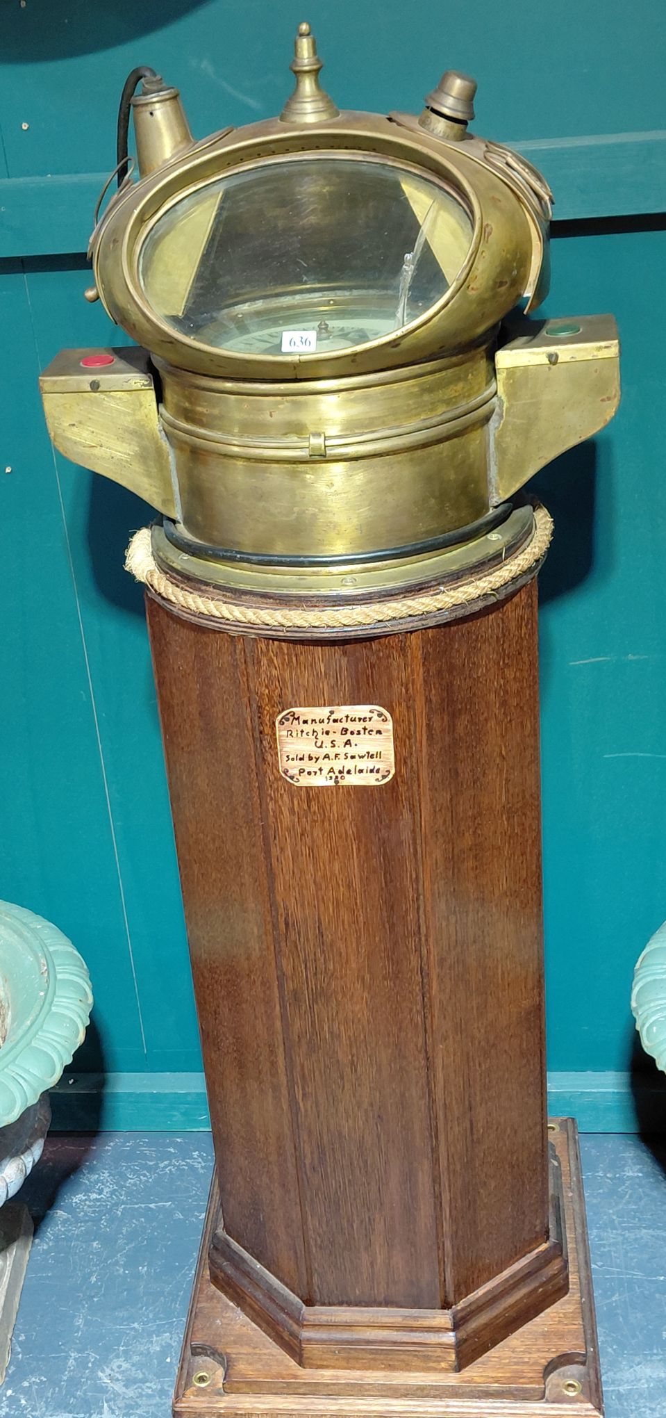 636 · SHIPS BINNACLE