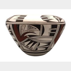 Hopi Pot By "Frogwoman III", Marianne Navasie