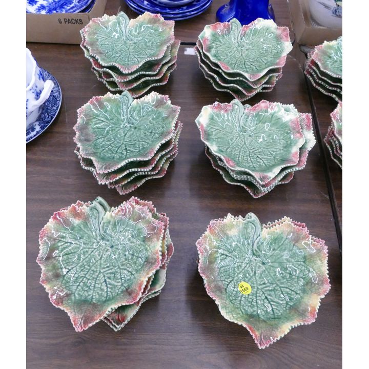 24pc Bordalo Pinheiro Portuguese Majolica Leaf Dishes- 7''