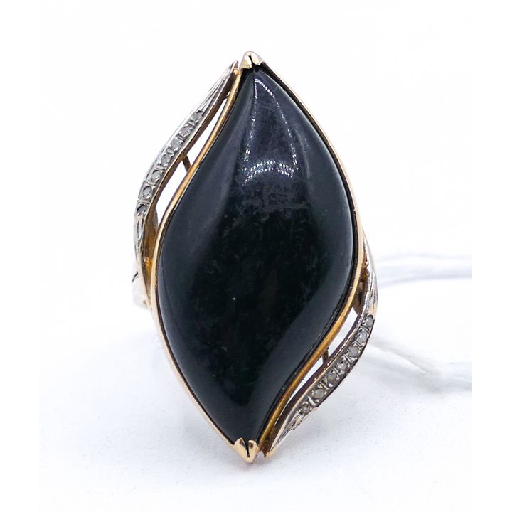 Ladies 14k Onyx and Diamond Ring Size 8.5 - 8.4 Grams