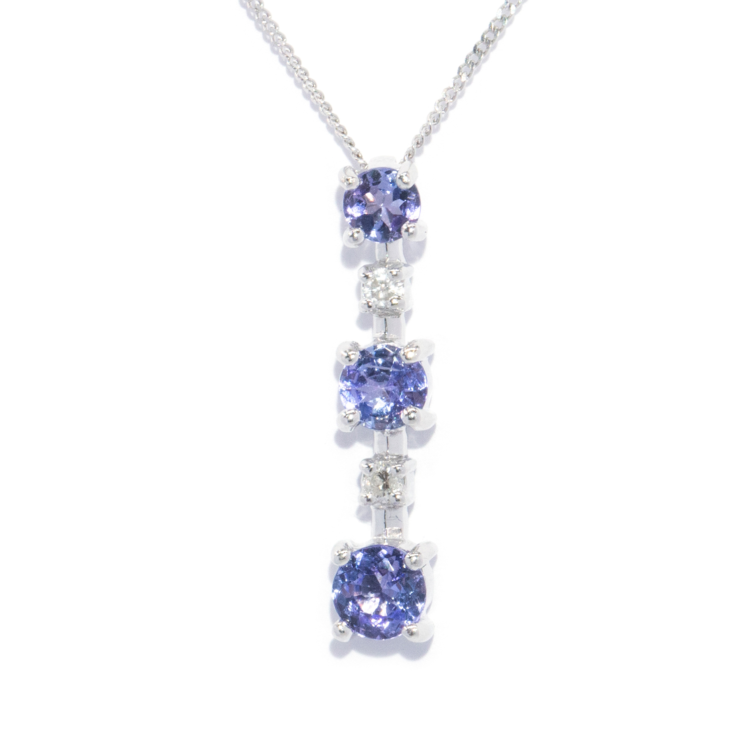 55 · Tanzanite & Diamond White gold Pendant