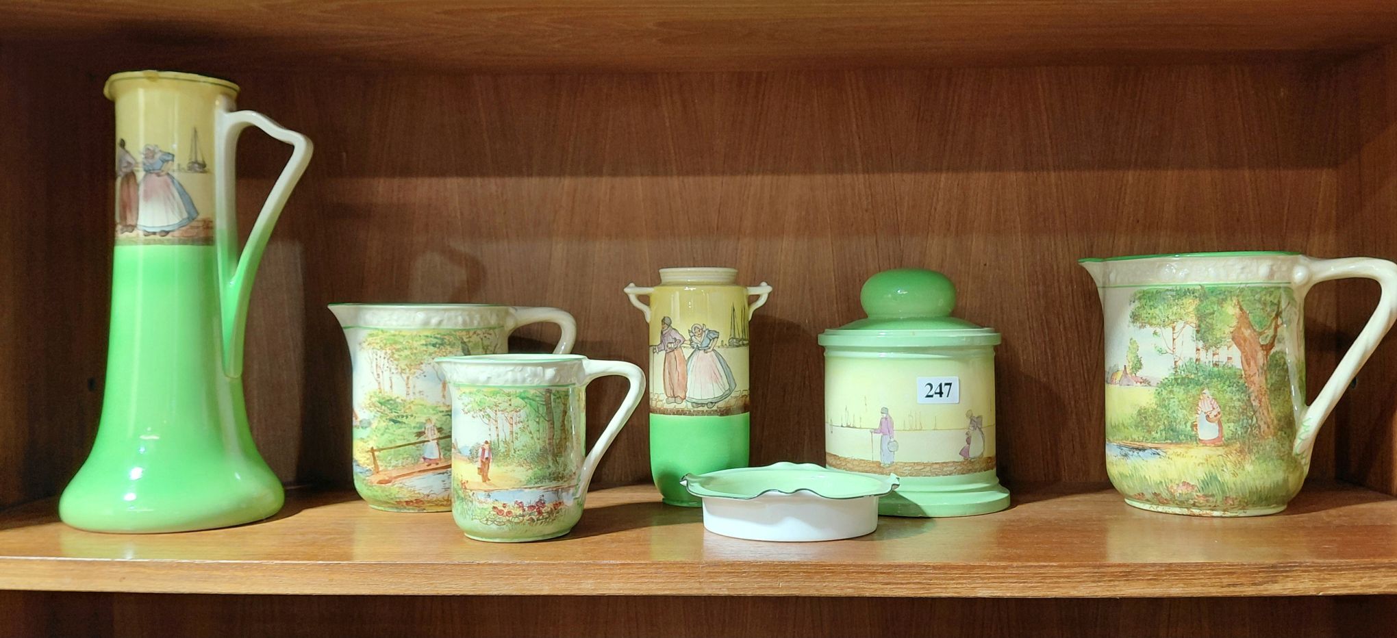 ROYAL DOULTON 'DUTCH HARLEM' PATTERN