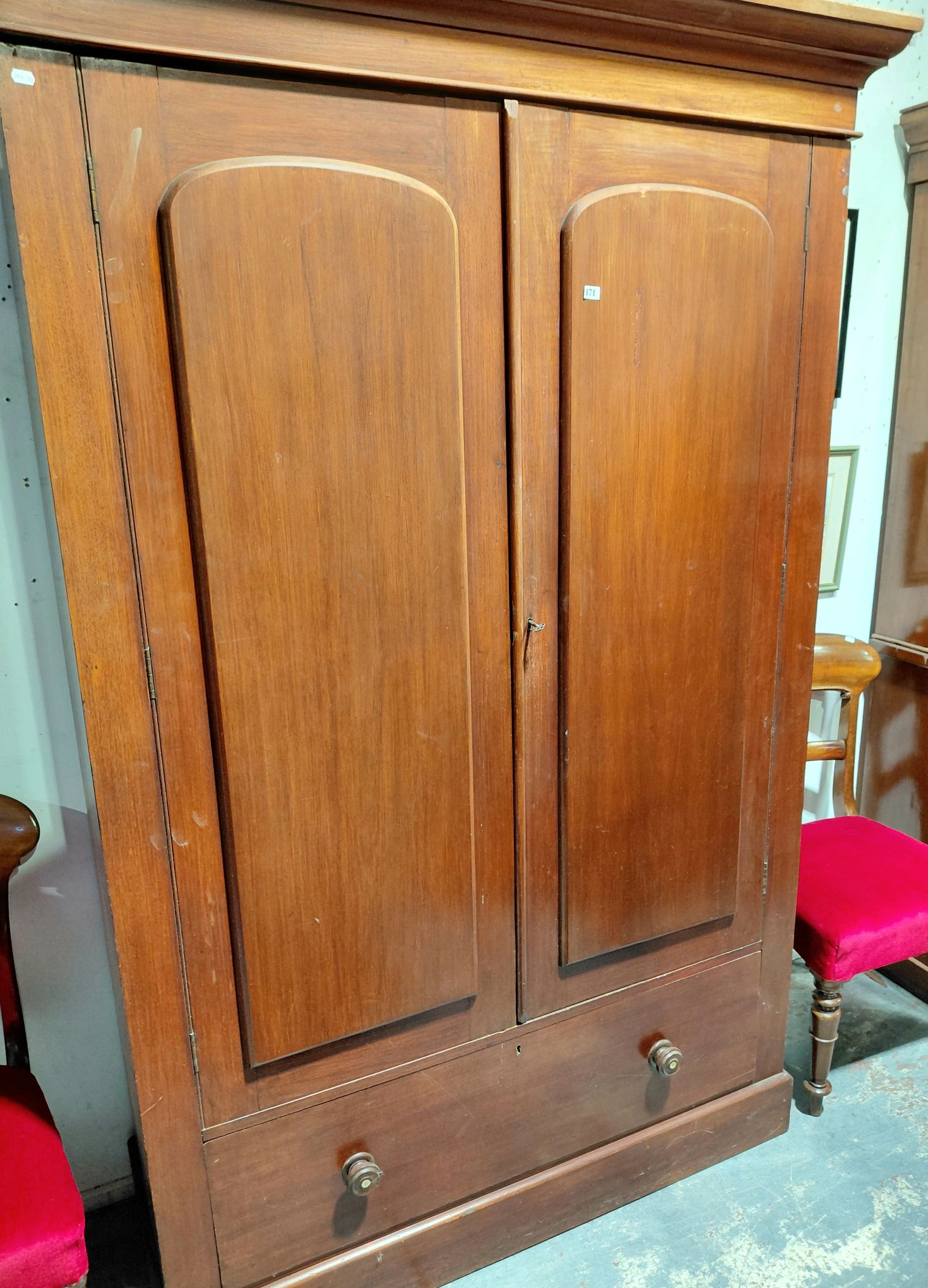 171 · 19TH CENTURY CEDAR WARDROBE
