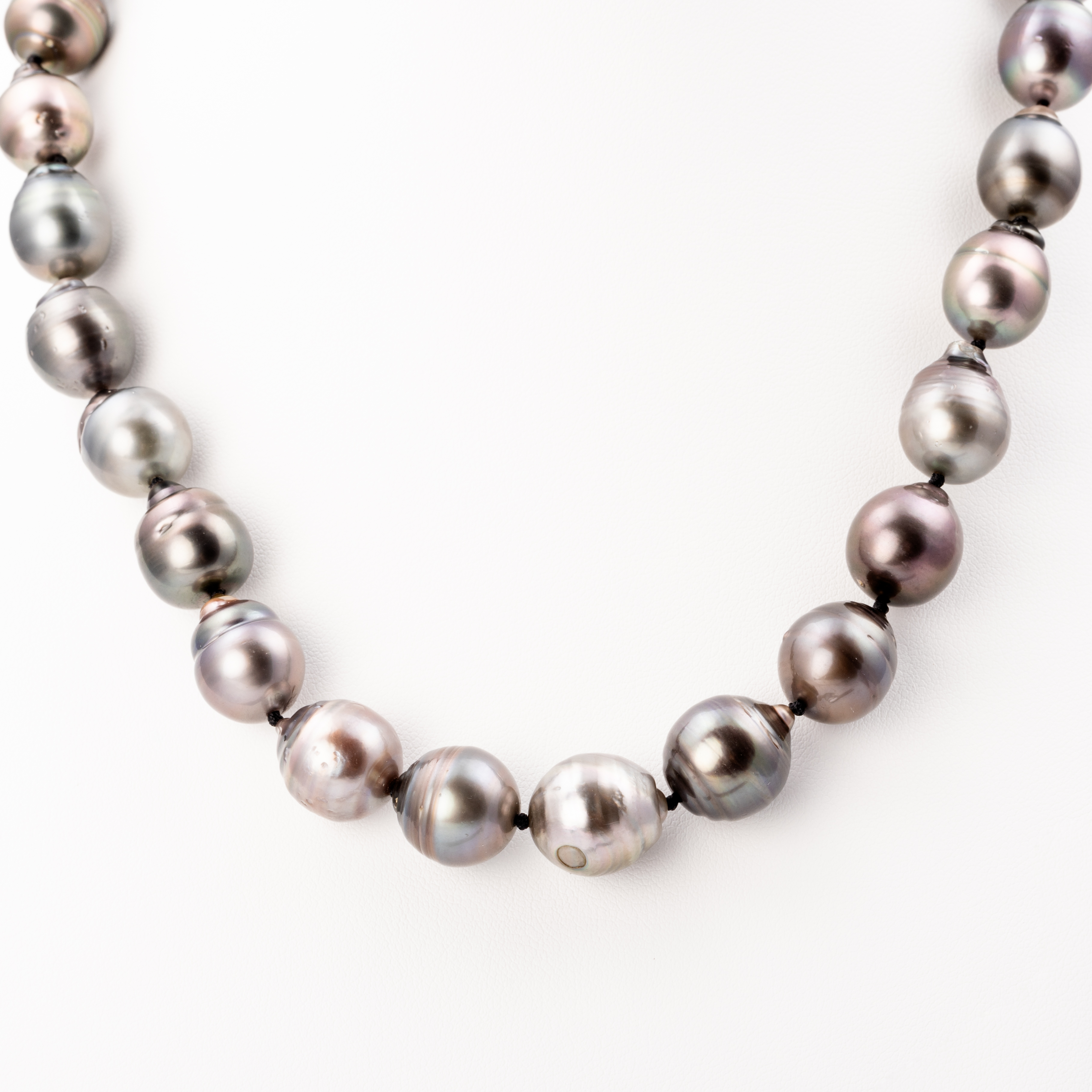 231 · Baroque Tahitian Pearl Necklace 12.9 Millimetres
