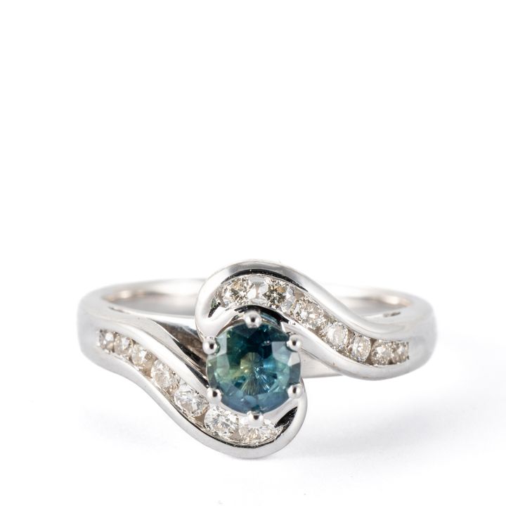 0.64 Carat Parti Sapphire & Diamond 18ct Ring