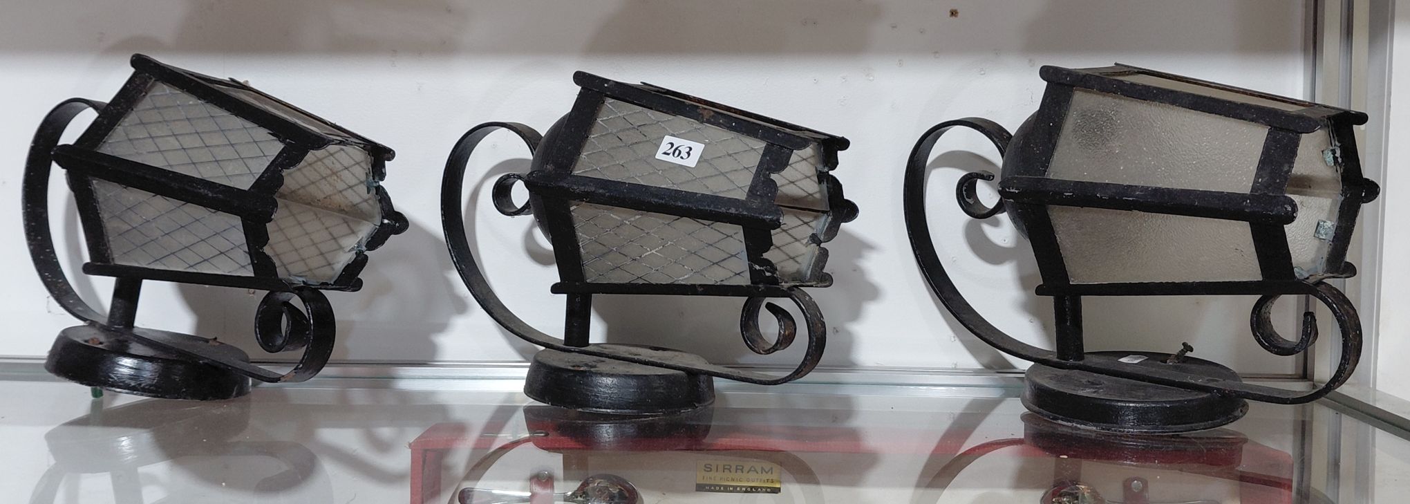 263 · 3 OUTDOOR LANTERNS