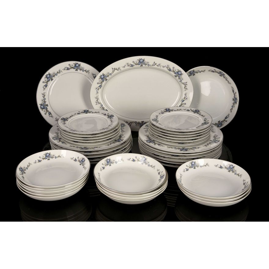 Yamaka Fine China 'Brighton' Japan part dinner set Russell Kaplan