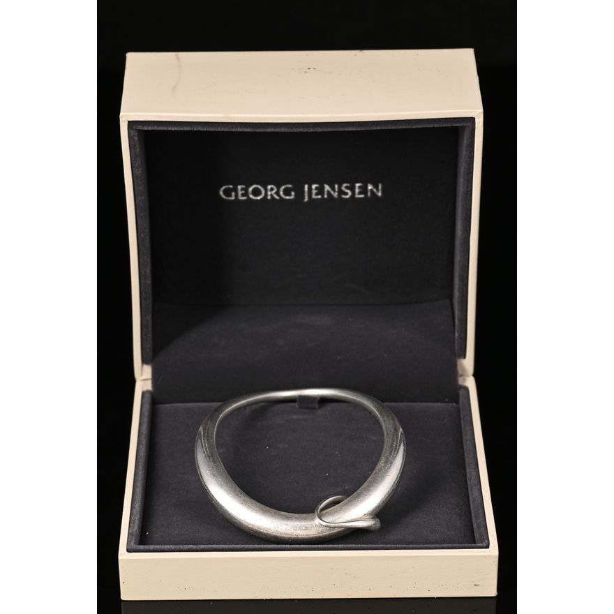 Georg jensen store offspring bangle