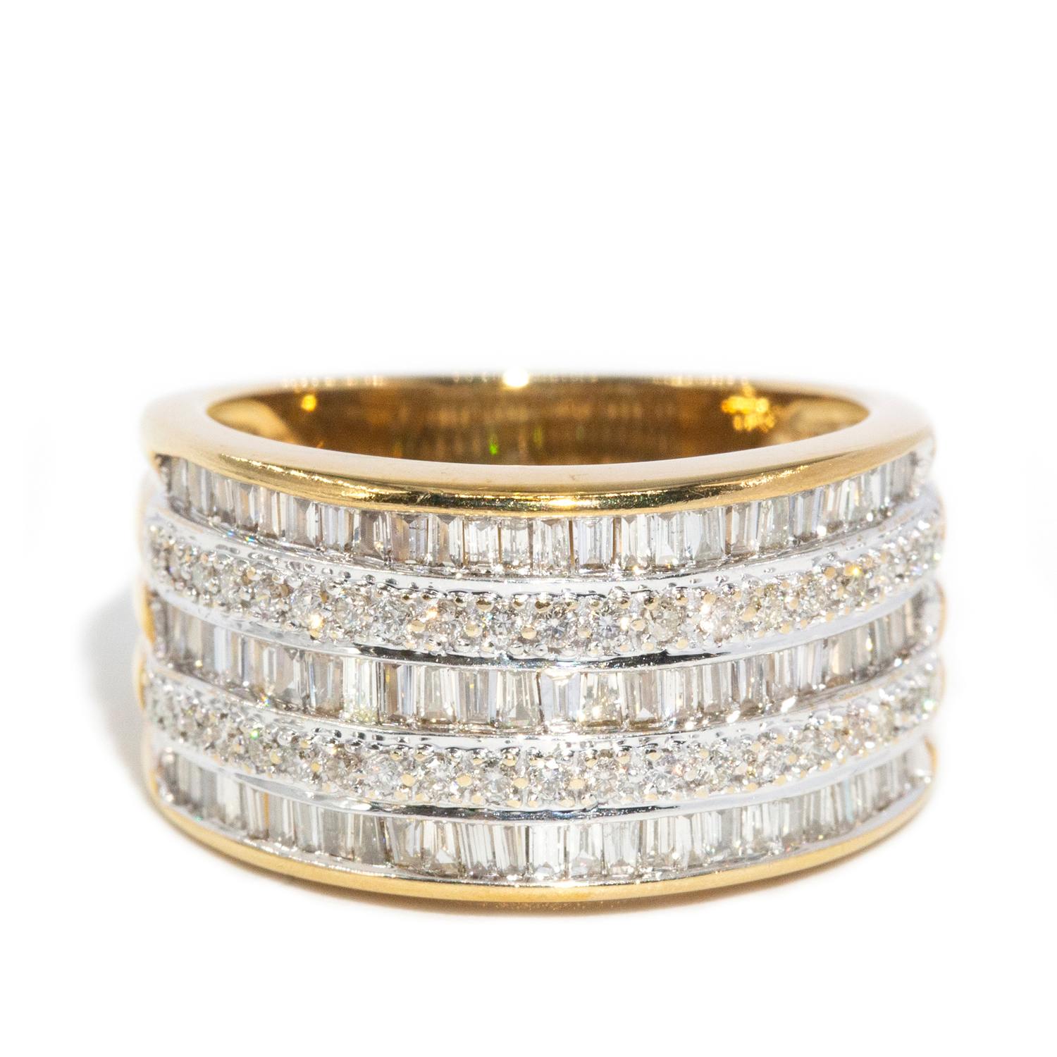 1.00ct Diamond Set Band in 9 Carat Gold