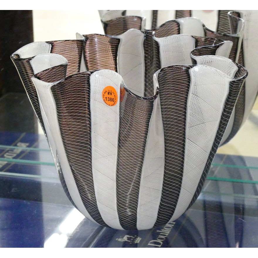 Murano Glass Fazzoletto Latticino Vase 7''