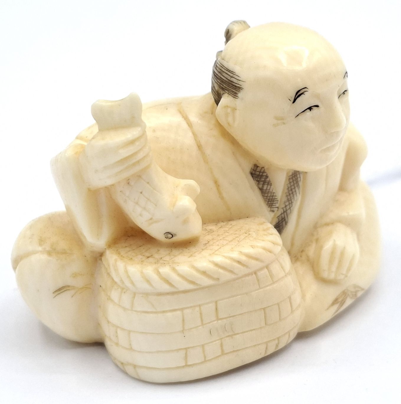 Antique Japanese Ivory Netsuke