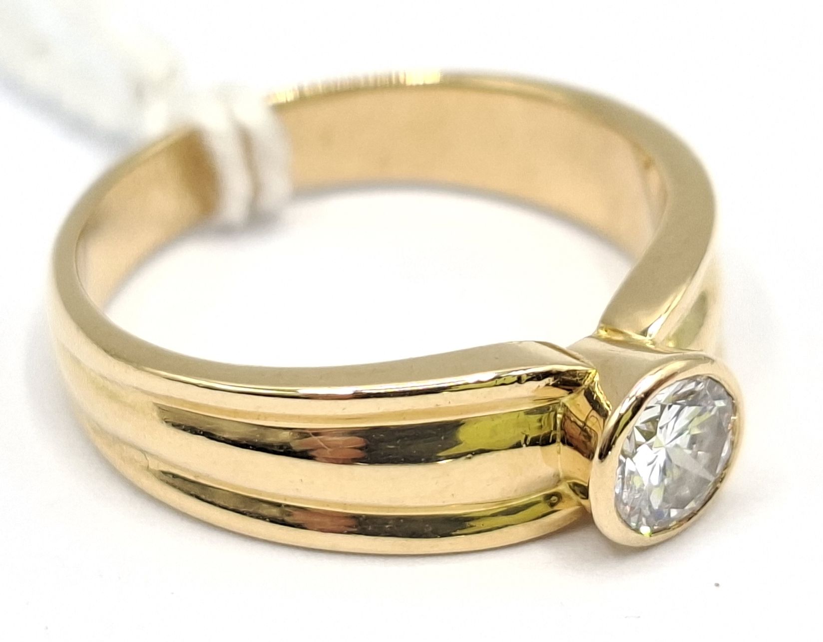 18ct Gold Diamond Ring