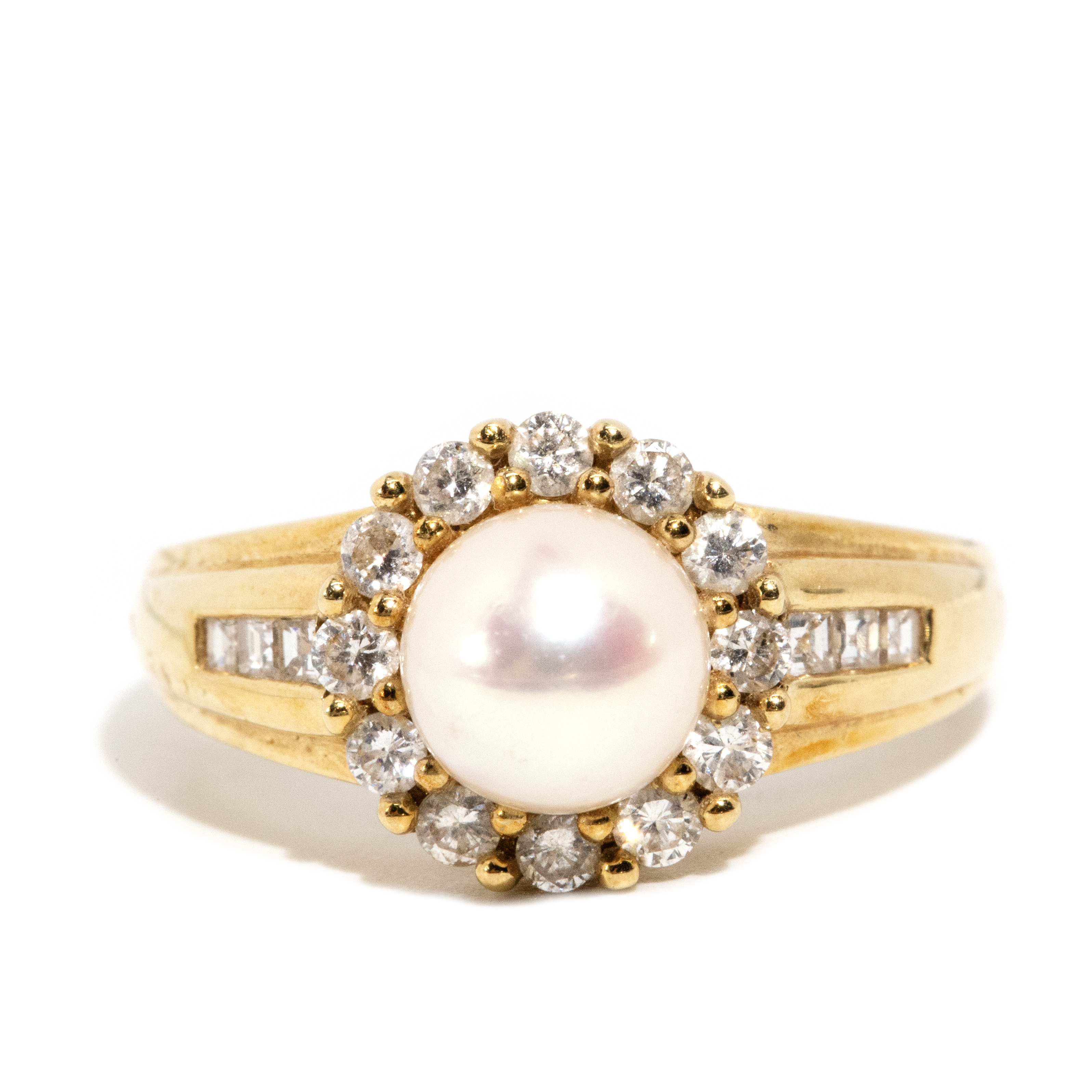Pearl & 0.50 Carat Diamond Ring 18ct Gold