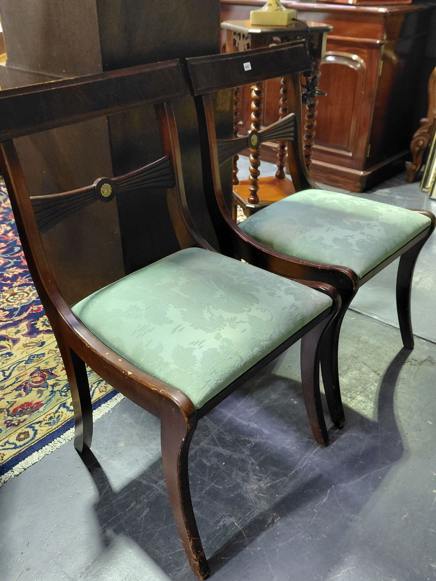 441 · DINING CHAIRS