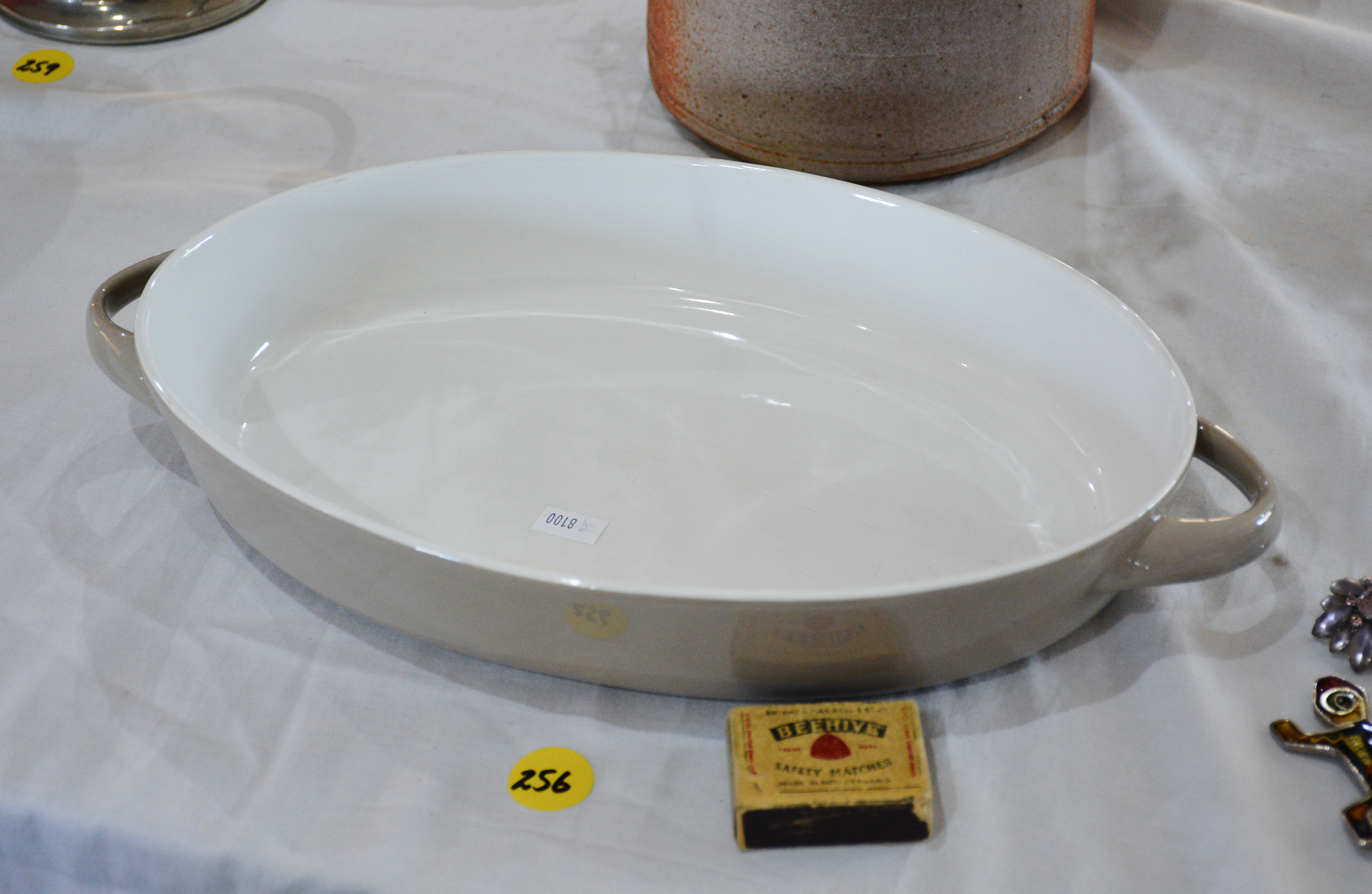 Kate's Kitchen Ovenware Dish — sold at auction in New Zealand for $10