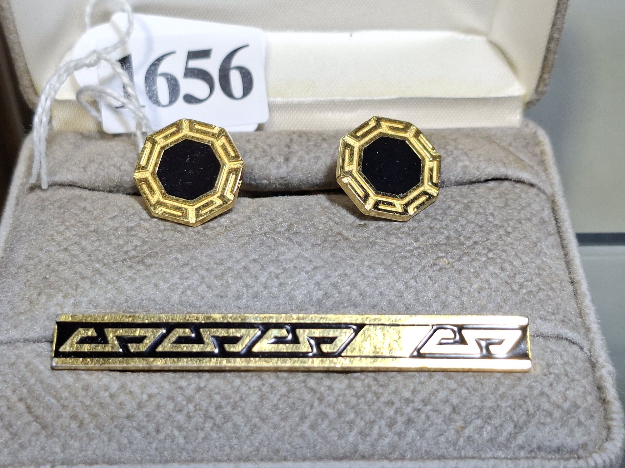 Nina Ricci Paris Cufflink Set