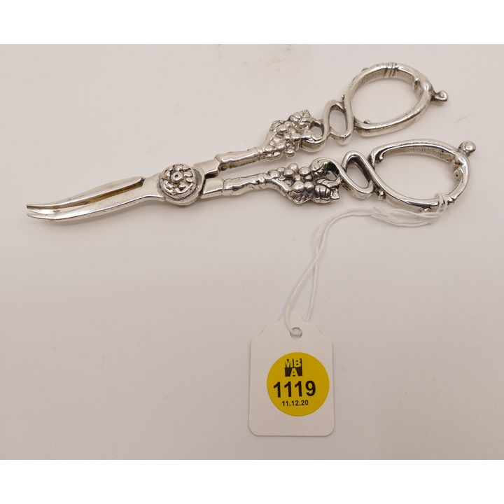 Pair Sterling Grape Shears- 105g