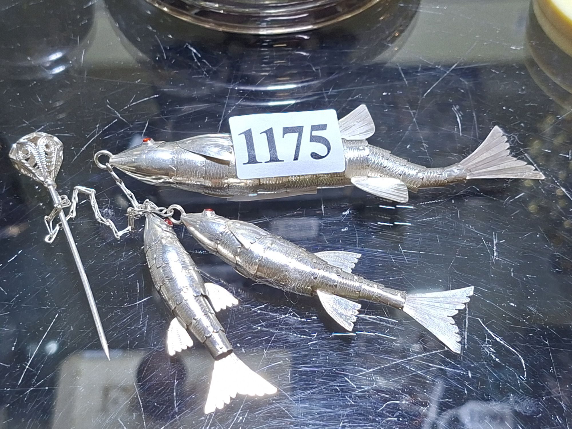 1175 · MOST UNUSUAL HAT PIN