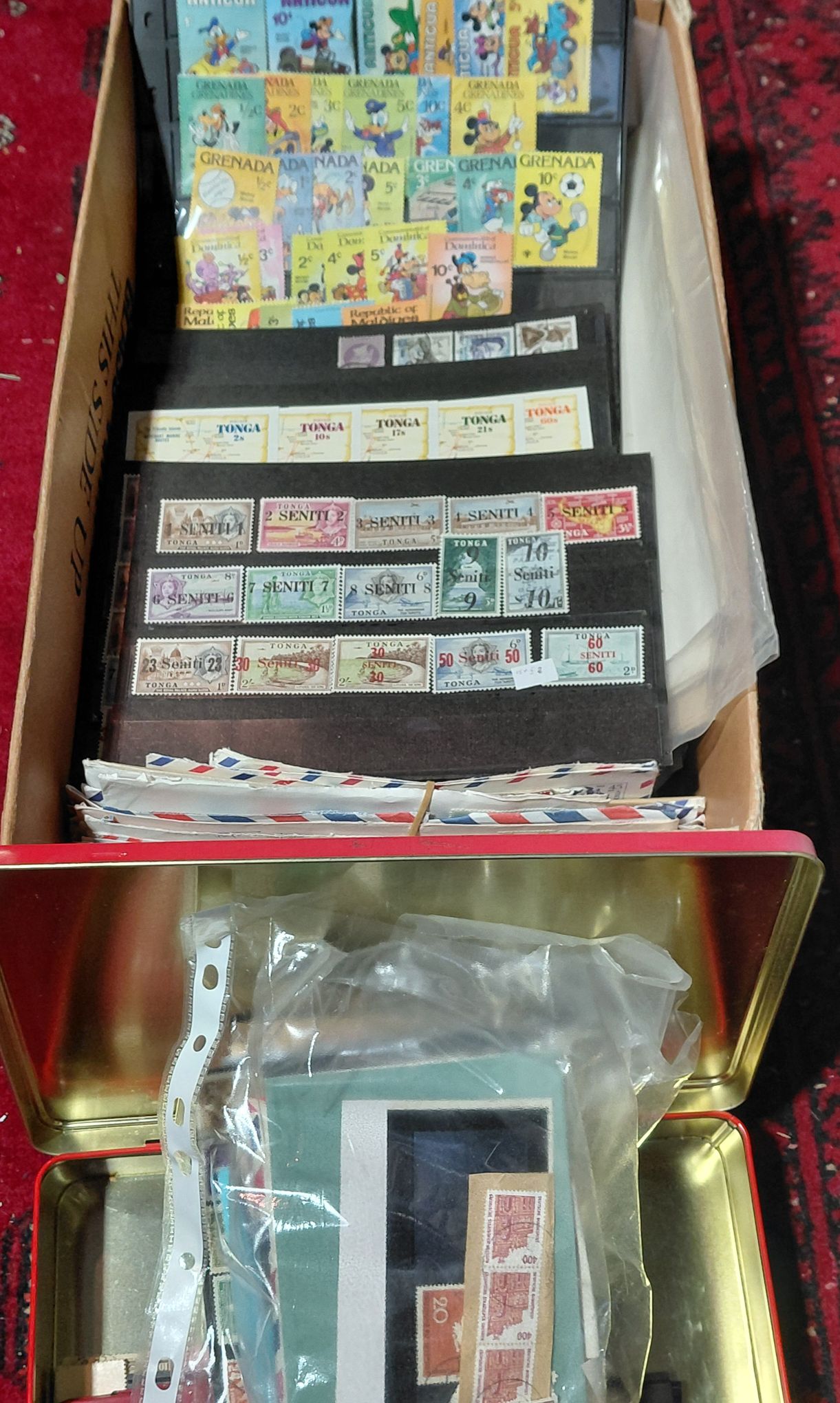 566 · STAMPS - KILOWARE