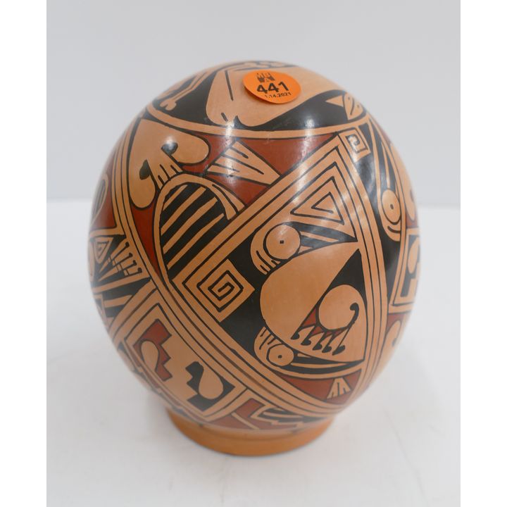 Casas Grande Ortiz Fine Line Pottery Jar- 6''