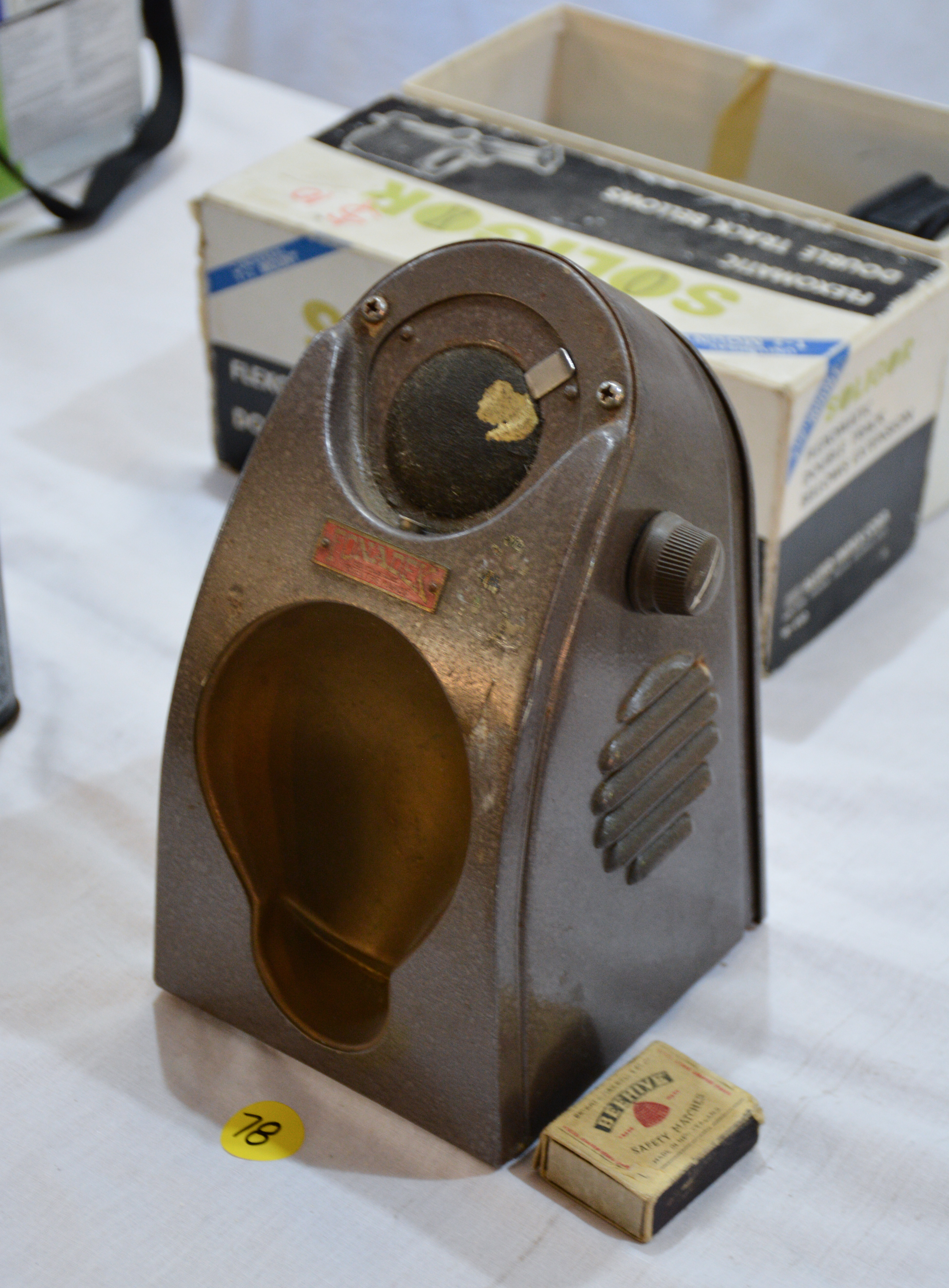 Antique Fonadek Speaker — NZ auction result