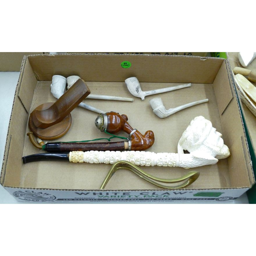 Box Meerschaum Pipe etc.