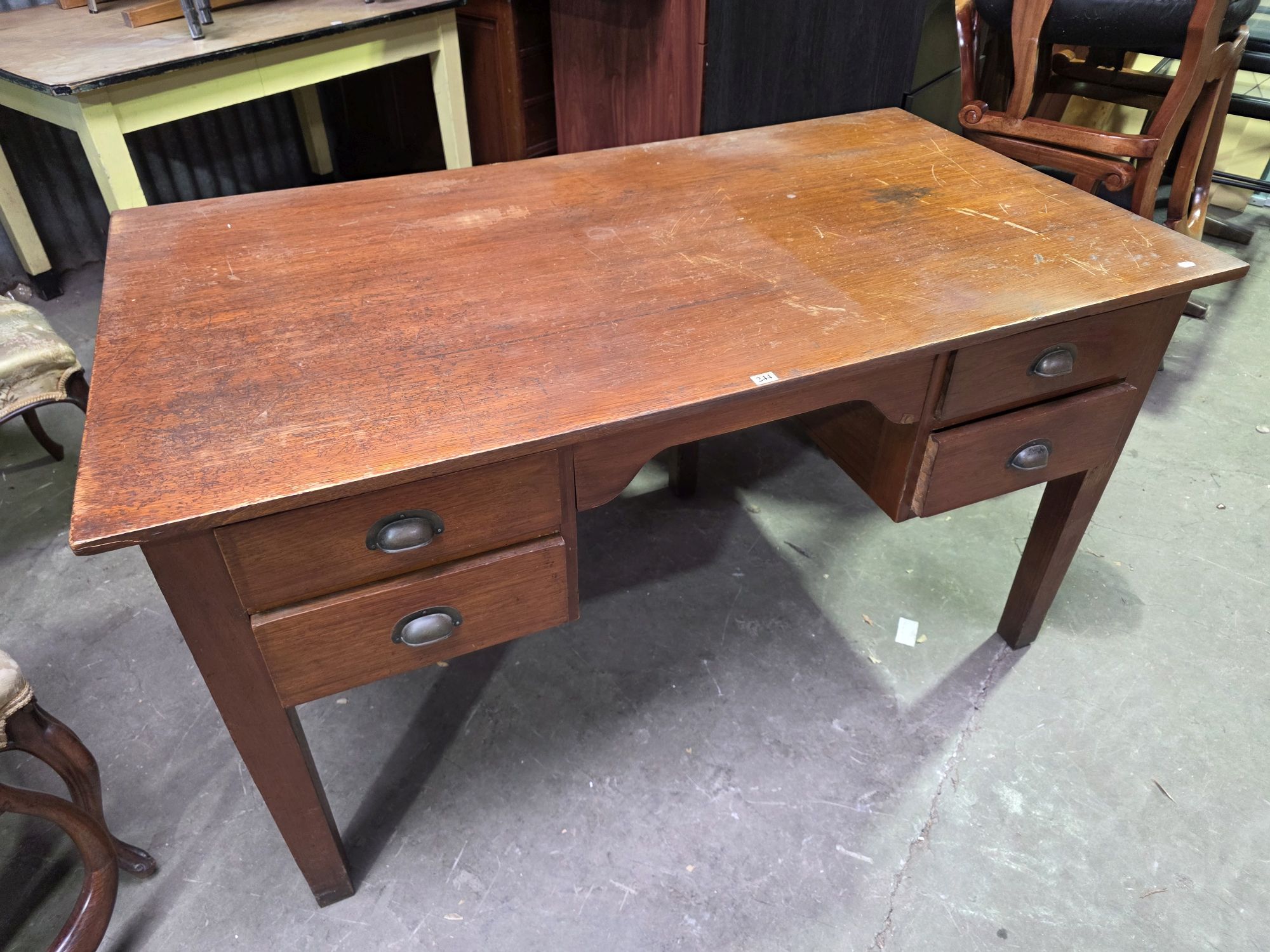 244 · OAK DESK