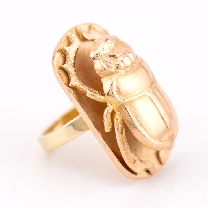 Anillo con escarabajo