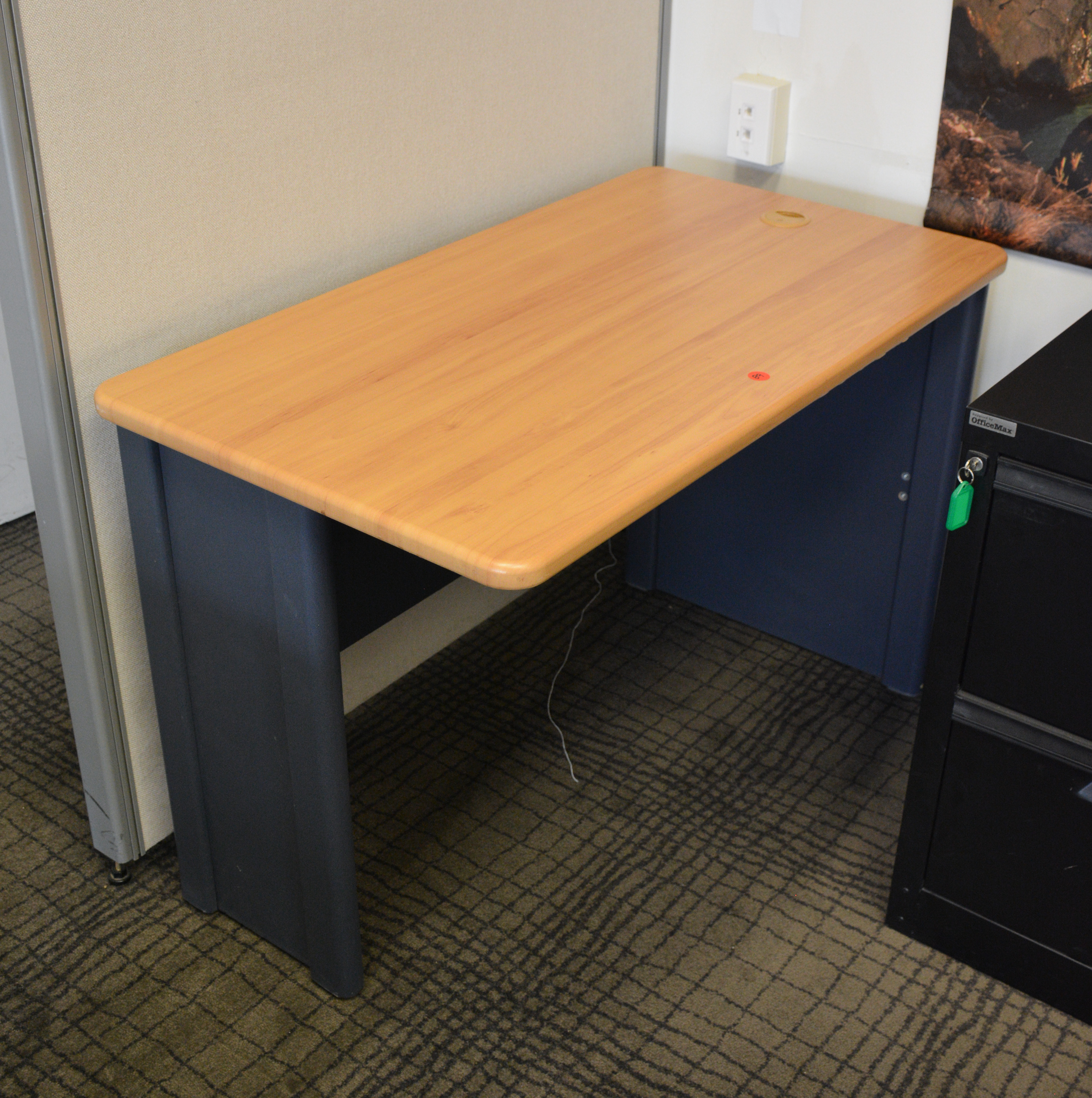 Desk — sold at auction in New Zealand for $35